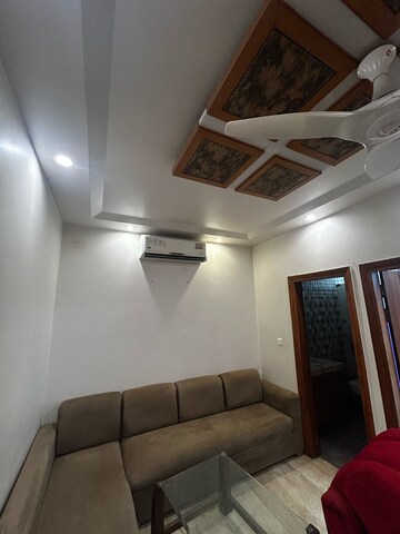 Kitchen in 2 BHK Builder Floor at Sector 40 – for Rent