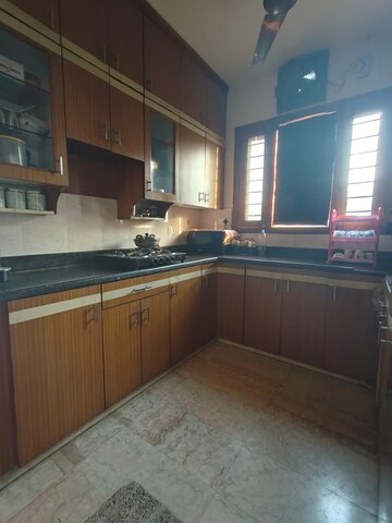 Kitchen in 2 BHK Builder Floor at Sector 40 – for Rent
