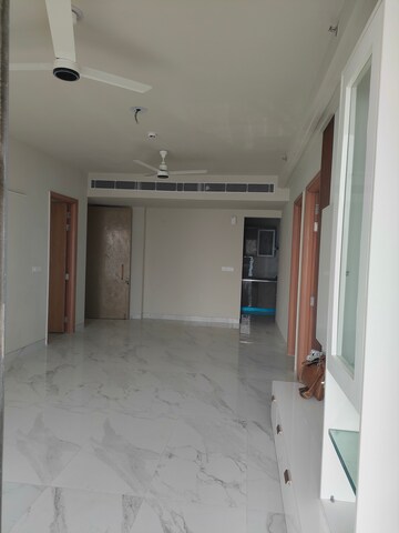 Building Lobby in 3 BHK Apartment at M3M Heights, Sector 65 – for Rent
