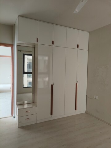Building Lobby in 3 BHK Apartment at M3M Heights, Sector 65 – for Rent