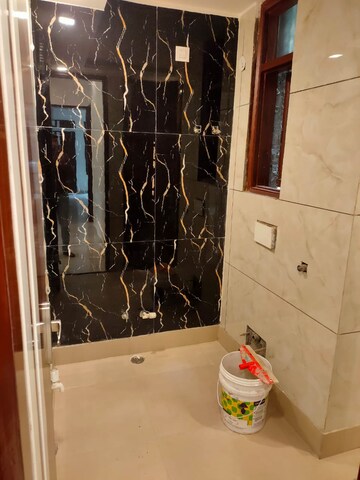 Furnished Amenities in 2 BHK Builder Floor at Paschim Vihar – for Rent