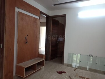 Room in 2 BHK Builder Floor at Paschim Vihar – for Rent