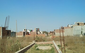 Plot For Sale in Yamuna Expressway