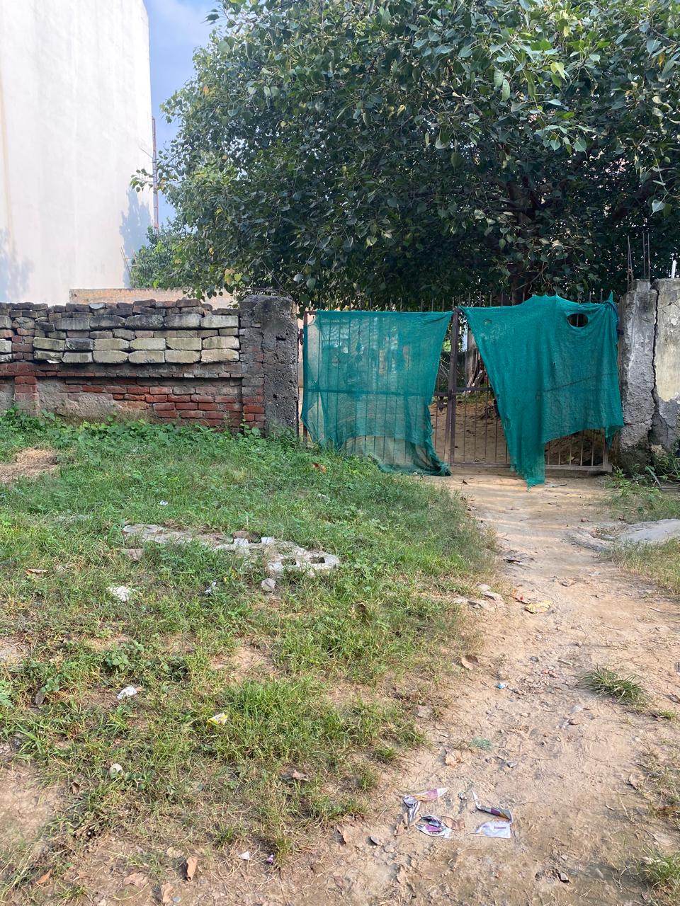 Plot For Sale in Yamuna Expressway 