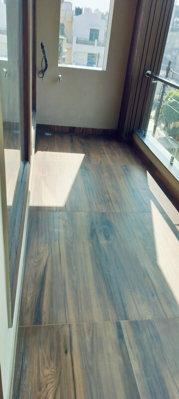 Balcony in 6+ BHK Independent House at Sector 36 – for Sale