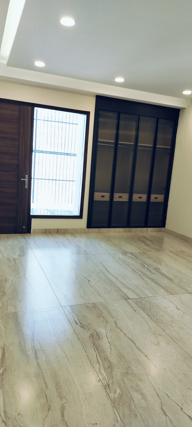 Room, sector 36 6+ Bedroom 205 Sq.Mt. Independent House In Sector 36 Noida 8178491