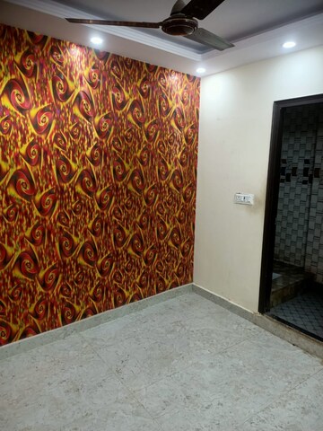 2 BHK Builder Floor For Rent in Govindpuri Delhi  8178539