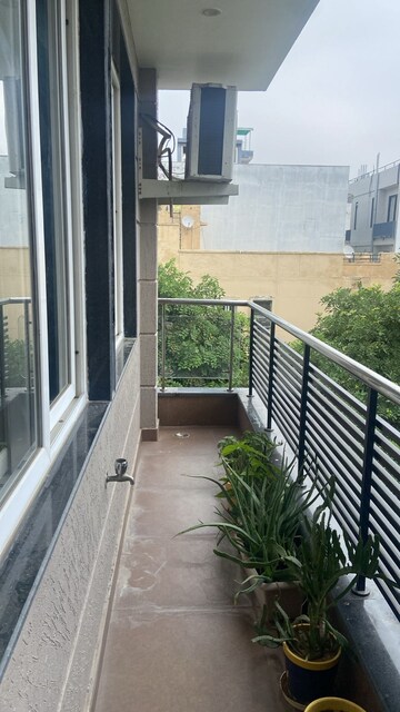 Balcony in 4 BHK Builder Floor at Infinite Luxury, South City 2 – for Rent