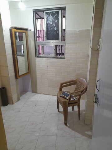 Furnished Amenities in 1 BHK Apartment at Khar Danda – for Rent