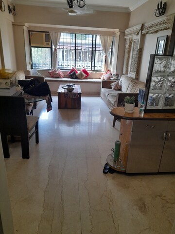 Living Room in 2 BHK Apartment at Jade Garden Pali Hill, Pali Hill – for Sale