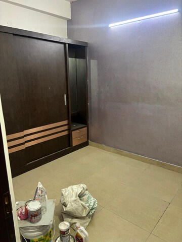 Room in 2 BHK Builder Floor at Smart Lane, Niti Khand – for Rent