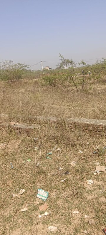  Plot For Sale in Sikandrabad