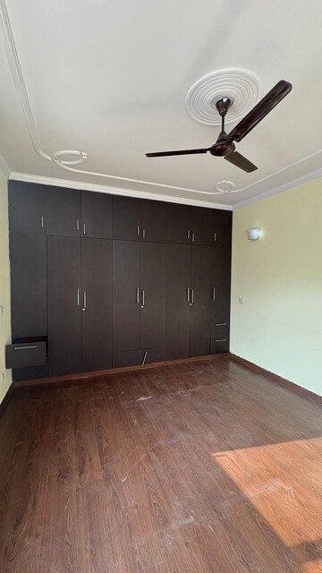Kitchen in 3 BHK Apartment at Gomti Nagar – for Rent