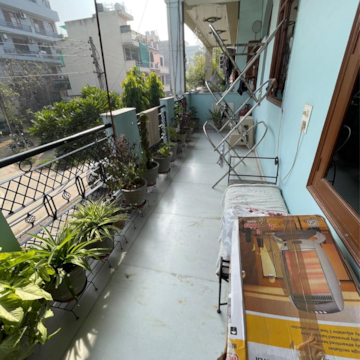 Balcony in 2.5 BHK Villa at Sector 21 – for Rent