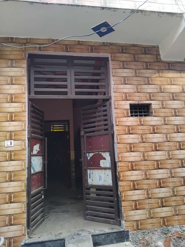 Exterior View, sector 52 2 Bedroom 50 Sq.Yd. Independent House In Sector 52 Faridabad 8178682