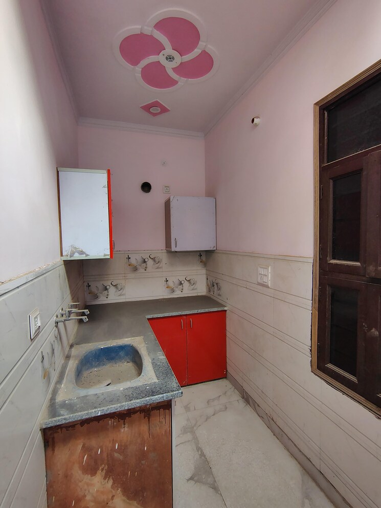 Kitchen, sector 52 2 Bedroom 50 Sq.Yd. Independent House In Sector 52 Faridabad 8178682