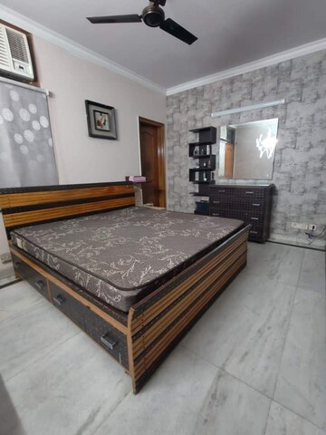 Bedroom in 2 BHK Builder Floor at Malviya Nagar – for Rent