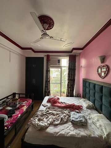Bedroom in 2 BHK Apartment at Ansal Celebrity Meadows, Sushant Golf City – for Rent
