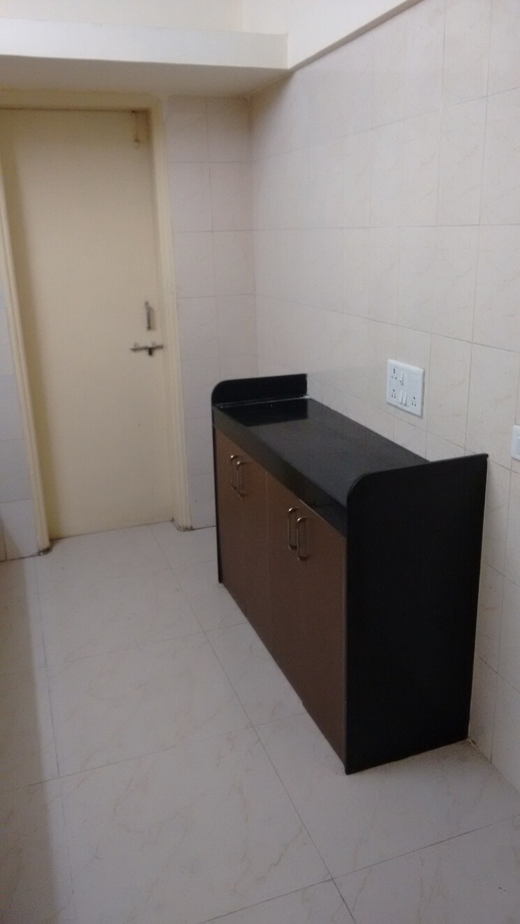 Kitchen, happy-nest-9-ramnagar 3 Bedroom 1525 Sq.Ft. Apartment In Bavdhan Pune 8178681