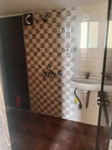 Bathroom in 2 BHK Apartment at Kalpataru Paramount, Kapur Bawdi – for Rent