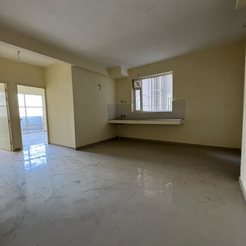 Room in 2 BHK Apartment at Pyramid Fusion Homes, Sector 70a – for Rent