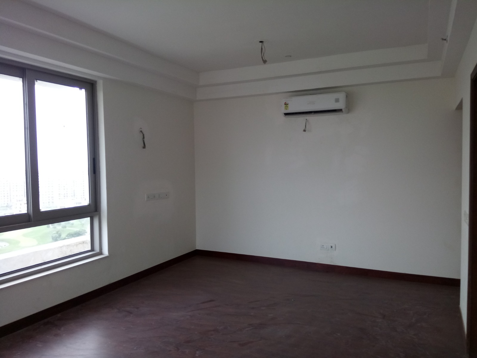 3 BHK + Servant Room Apartment For Sale in Jaypee Imperial Court