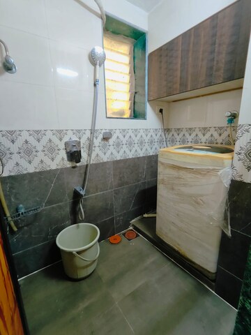 Bathroom in 1 BHK Apartment at Triveni Vasant Vihar CHS, Vasant Vihar – for Rent