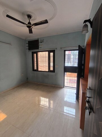 2 BHK Apartment For Rent in Janakpuri Delhi  8178818