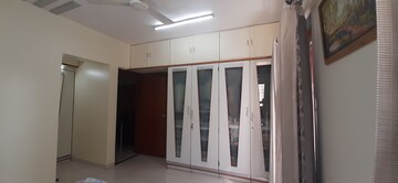 Furnished Amenities in 3 BHK Apartment at Bhosle Nagar – for Rent