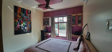 Bedroom in 3 BHK Apartment at Bhosle Nagar – for Rent