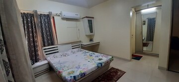 Bedroom in 3 BHK Apartment at Bhosle Nagar – for Rent