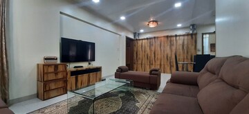 Bedroom in 3 BHK Apartment at Bhosle Nagar – for Rent