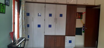 Furnished Amenities in 3 BHK Apartment at Bhosle Nagar – for Rent