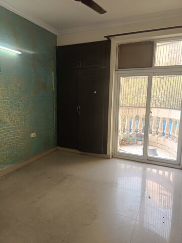 2.5 BHK Apartment For Rent in Gardenia Gateway, Sector 75