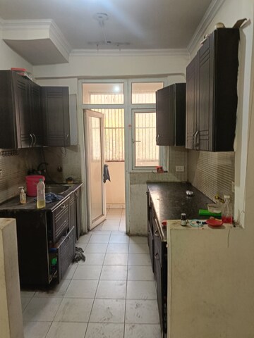Kitchen in 2.5 BHK Apartment at Gardenia Gateway, Sector 75 – for Rent