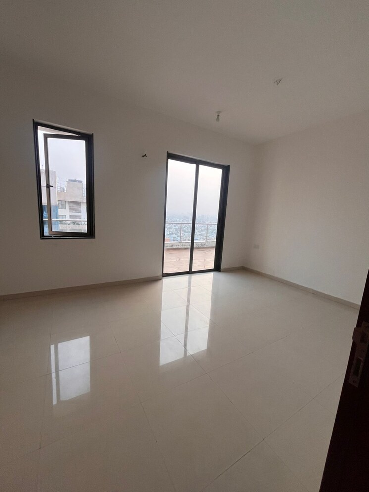 Room, raja-pittie-kourtyard 5 Bedroom 6500 Sq.Ft. Penthouse In Yashwant Nagar Pune 8178910