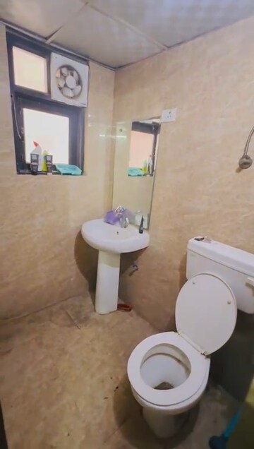 Bathroom in 2 BHK Builder Floor at Aashiyana Sai Home, Sector 70 – for Rent