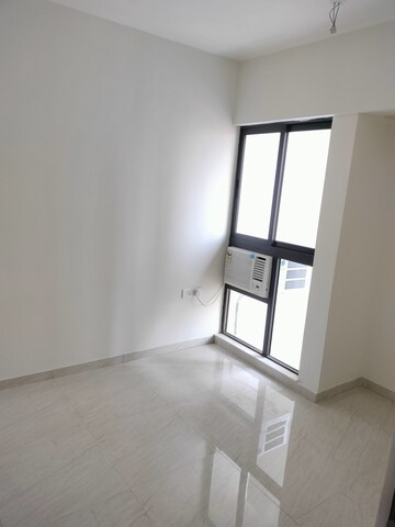Room in 2 BHK Apartment at Lodha Crown Quality Homes, Majiwada – for Rent