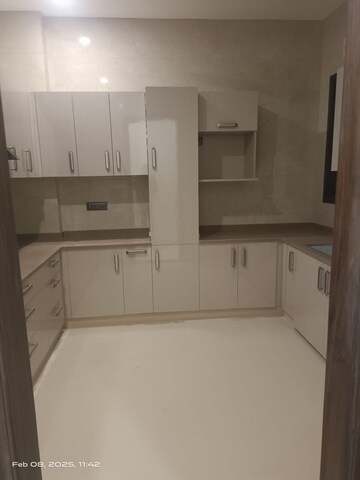 Kitchen in 4 BHK Builder Floor at Hauz Khas – for Rent