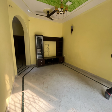 2 BHK Builder Floor For Rent in Sector 31