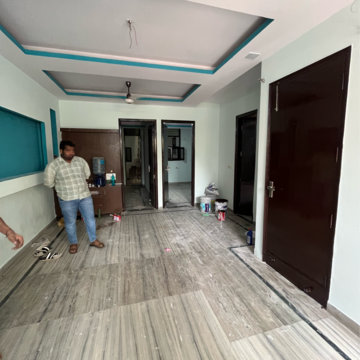 Bedroom in 3 BHK Builder Floor at Sector 31 – for Rent