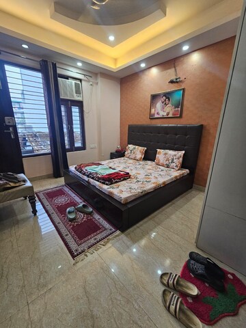 Bedroom in 3 BHK Builder Floor at RWA Residential Society Sector 46, Sector 46 – for Rent