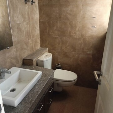 Bathroom in 4 BHK Apartment at Pioneer Park Presidia, Sector 61 – for Rent