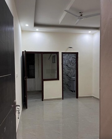 Building Lobby in 3 BHK Builder Floor at Ambala Highway – for Sale