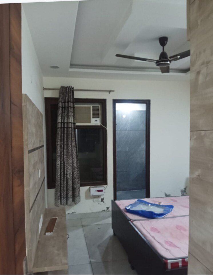 Bedroom, ambala highway 3 Bedroom 126 Sq.Yd. Builder Floor In Ambala Highway Zirakpur 8179155
