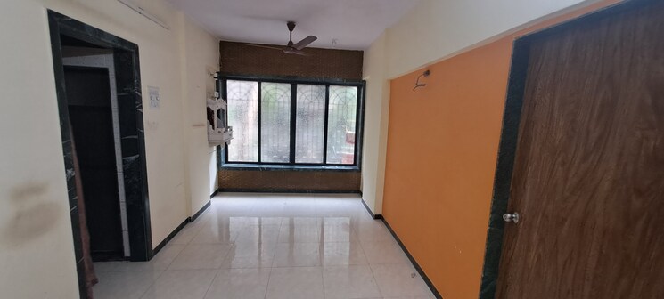 Living Room, runwal-nagar-chs 1 Bedroom 550 Sq.Ft. Apartment In Runwal Nagar Thane 8179201