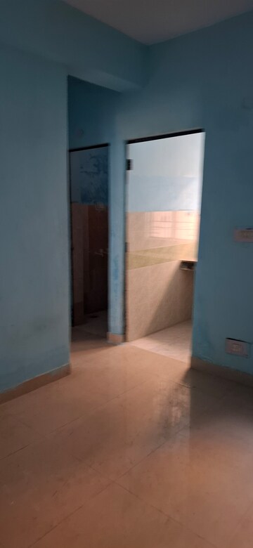 Kitchen in 1 BHK Apartment at Sector 10 Greater Noida – for Rent