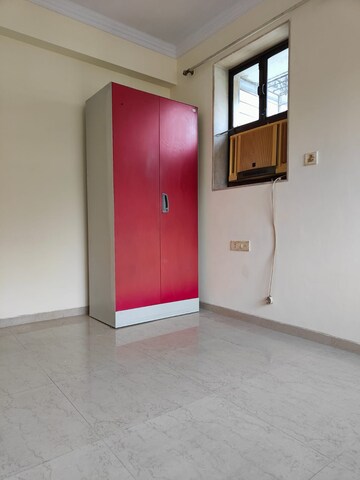 Room in 2 BHK Apartment at Blue Bell Apartment Chembur, Chembur – for Rent