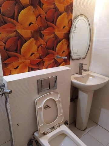 Bathroom in 1 BHK Builder Floor at Sector 26a – for Rent