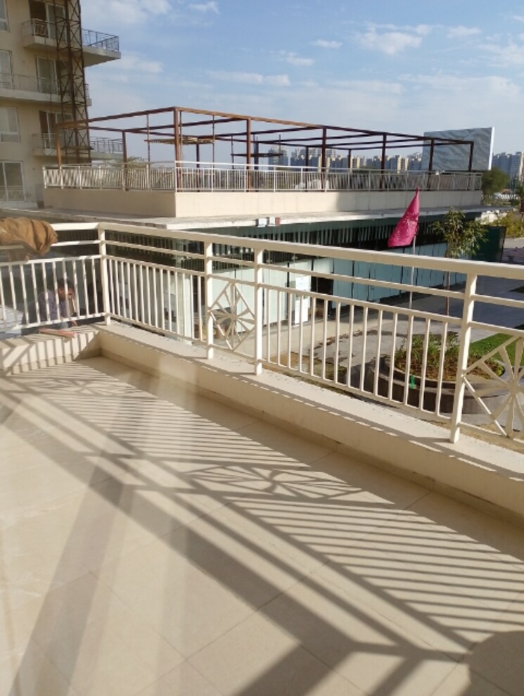 Balcony, vatika-sovereign-park 4 Bedroom 3345 Sq.Ft. Apartment In Sector 99 Gurgaon 8179342